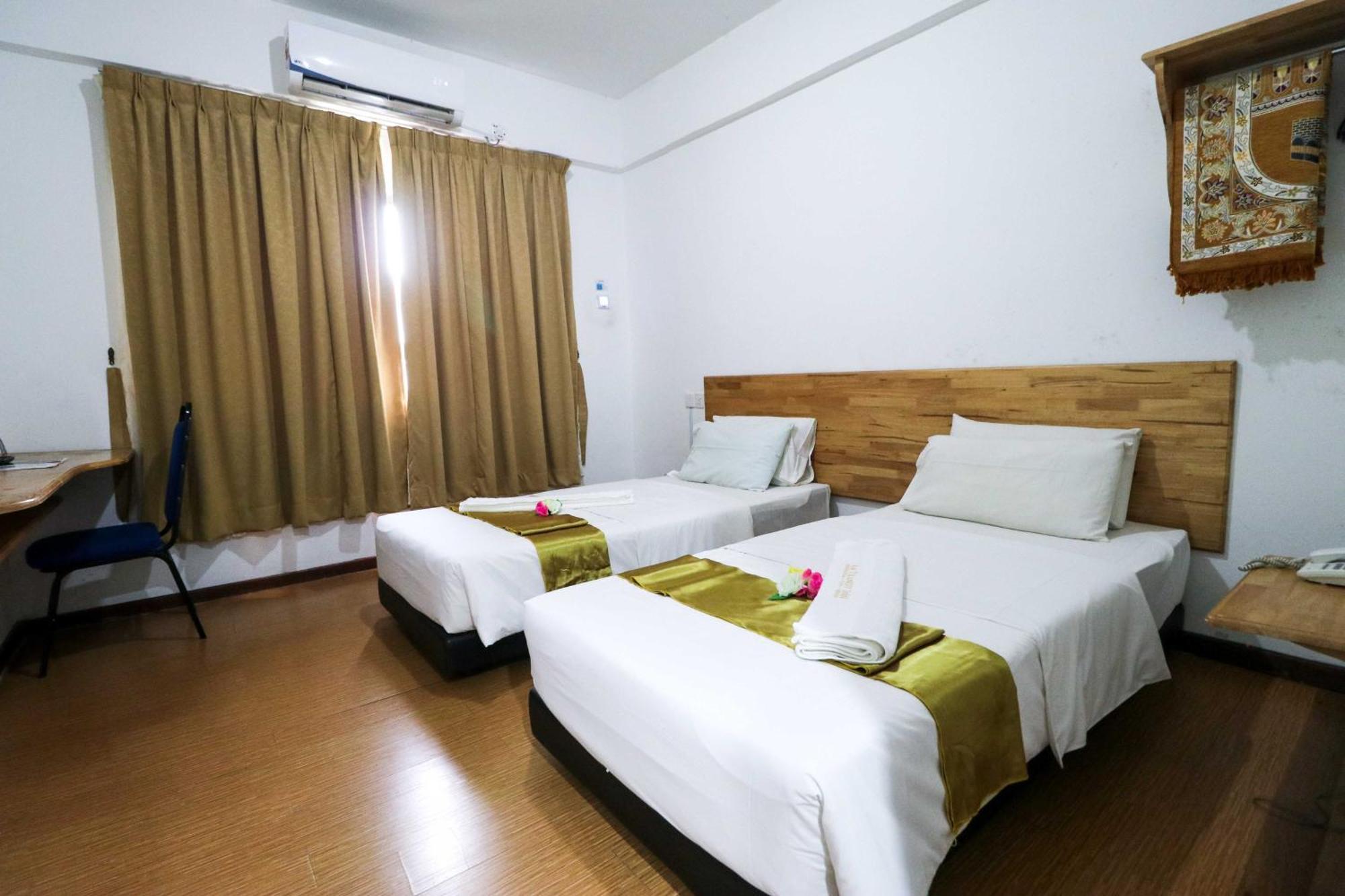 Am Transit Inn, กัวลาตรังกานู ภายนอก รูปภาพ
