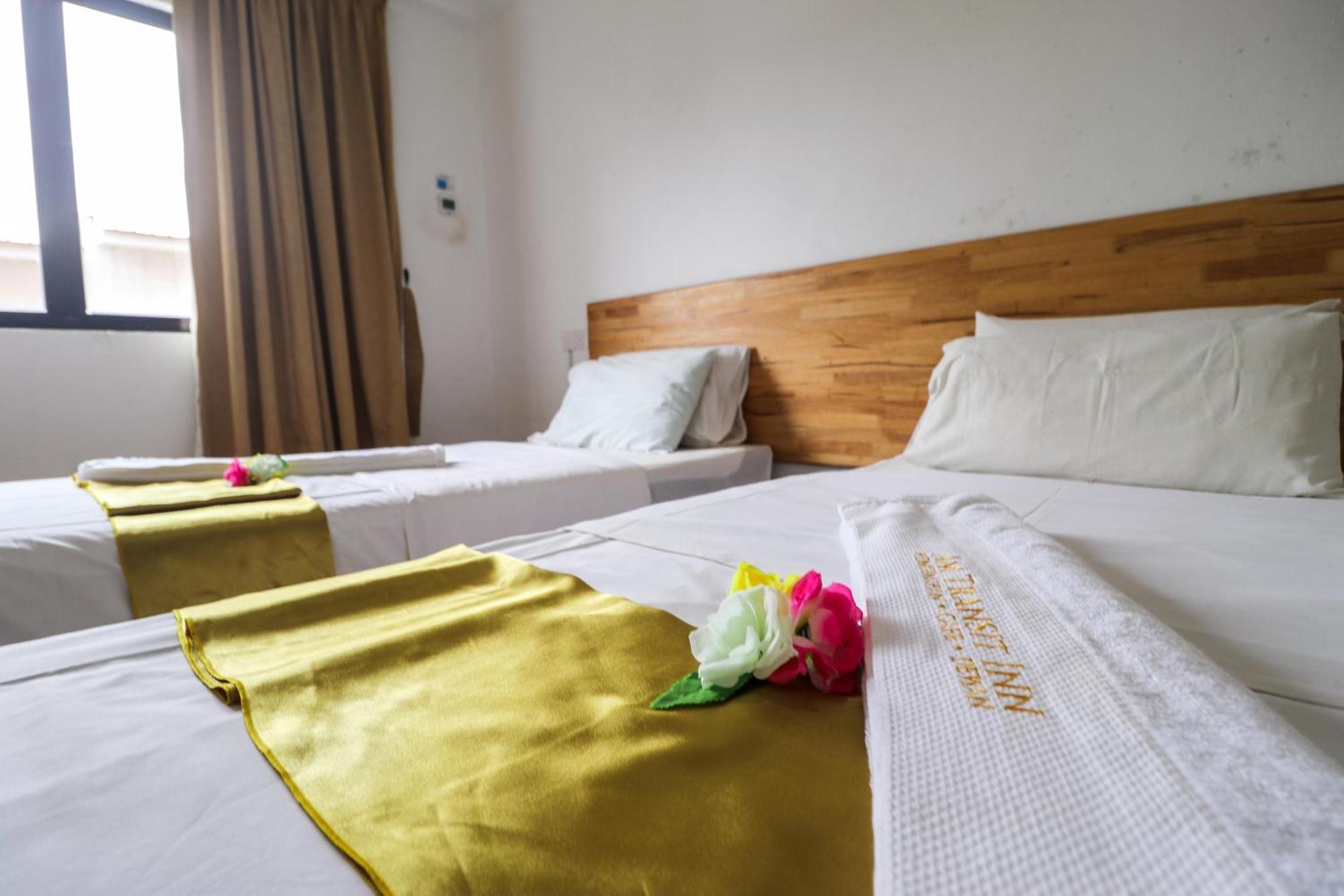 Am Transit Inn, กัวลาตรังกานู ภายนอก รูปภาพ