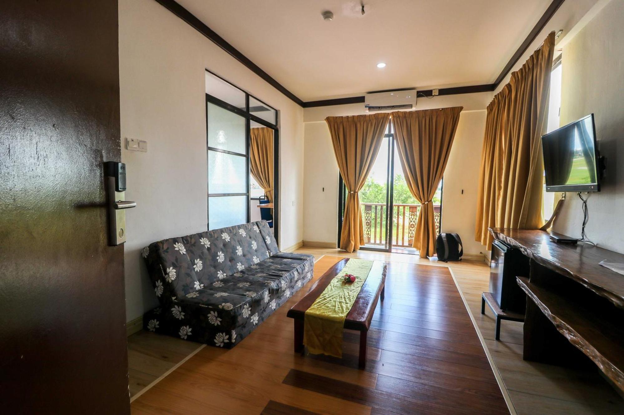 Am Transit Inn, กัวลาตรังกานู ภายนอก รูปภาพ
