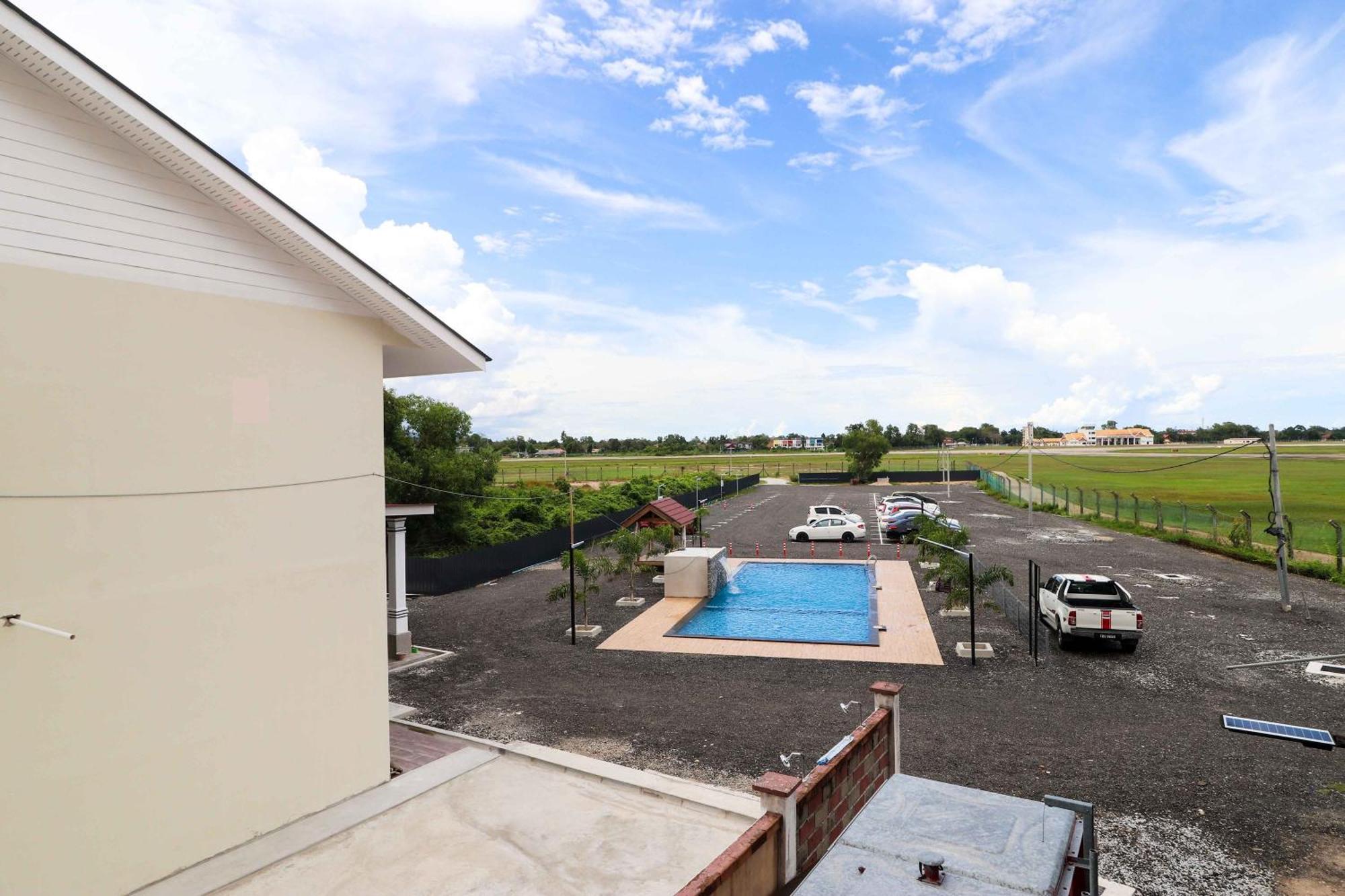 Am Transit Inn, กัวลาตรังกานู ภายนอก รูปภาพ