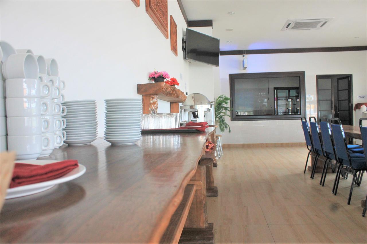 Am Transit Inn, กัวลาตรังกานู ภายนอก รูปภาพ