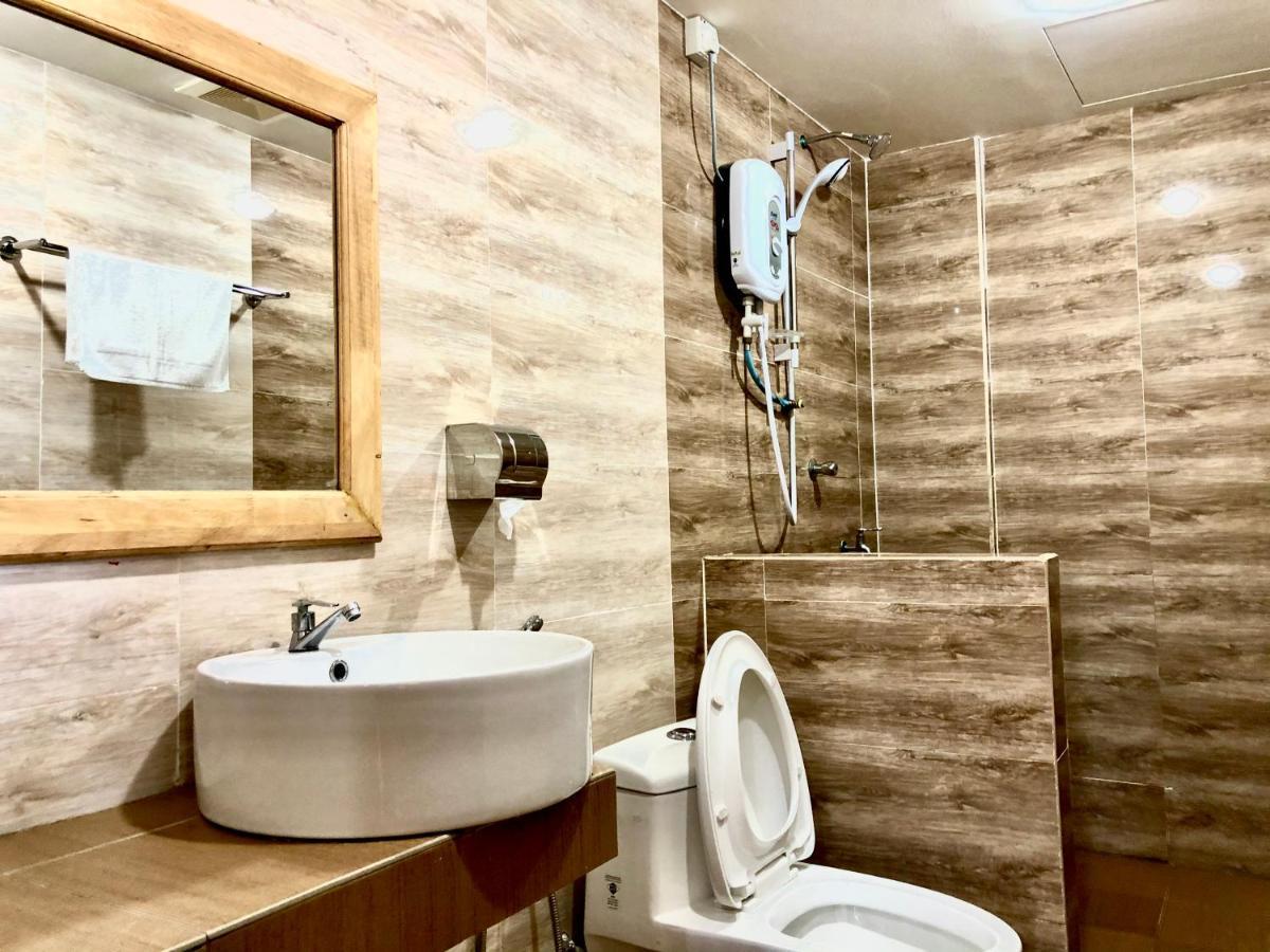 Am Transit Inn, กัวลาตรังกานู ภายนอก รูปภาพ